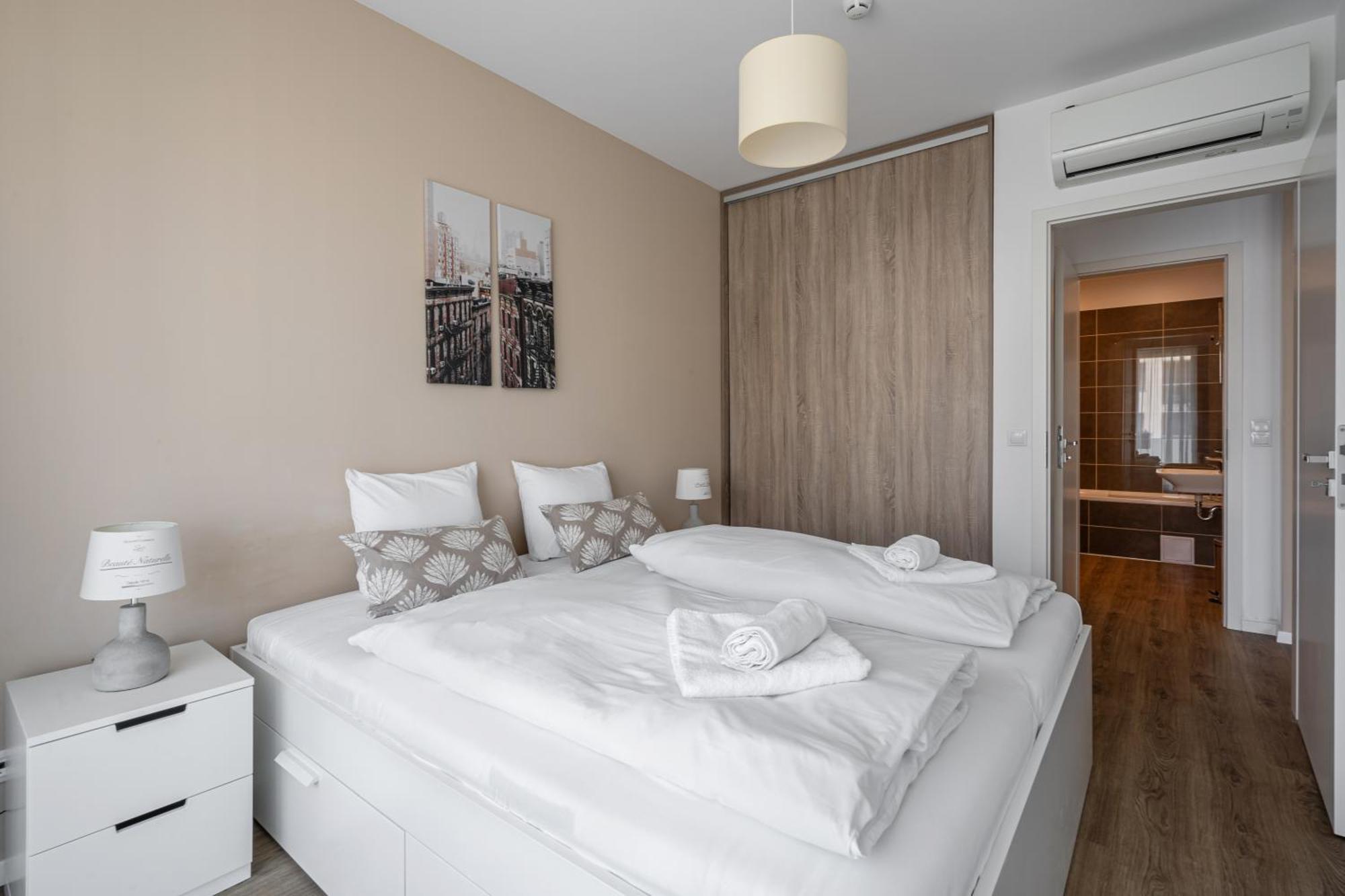 Apartment Corvex With Balcony