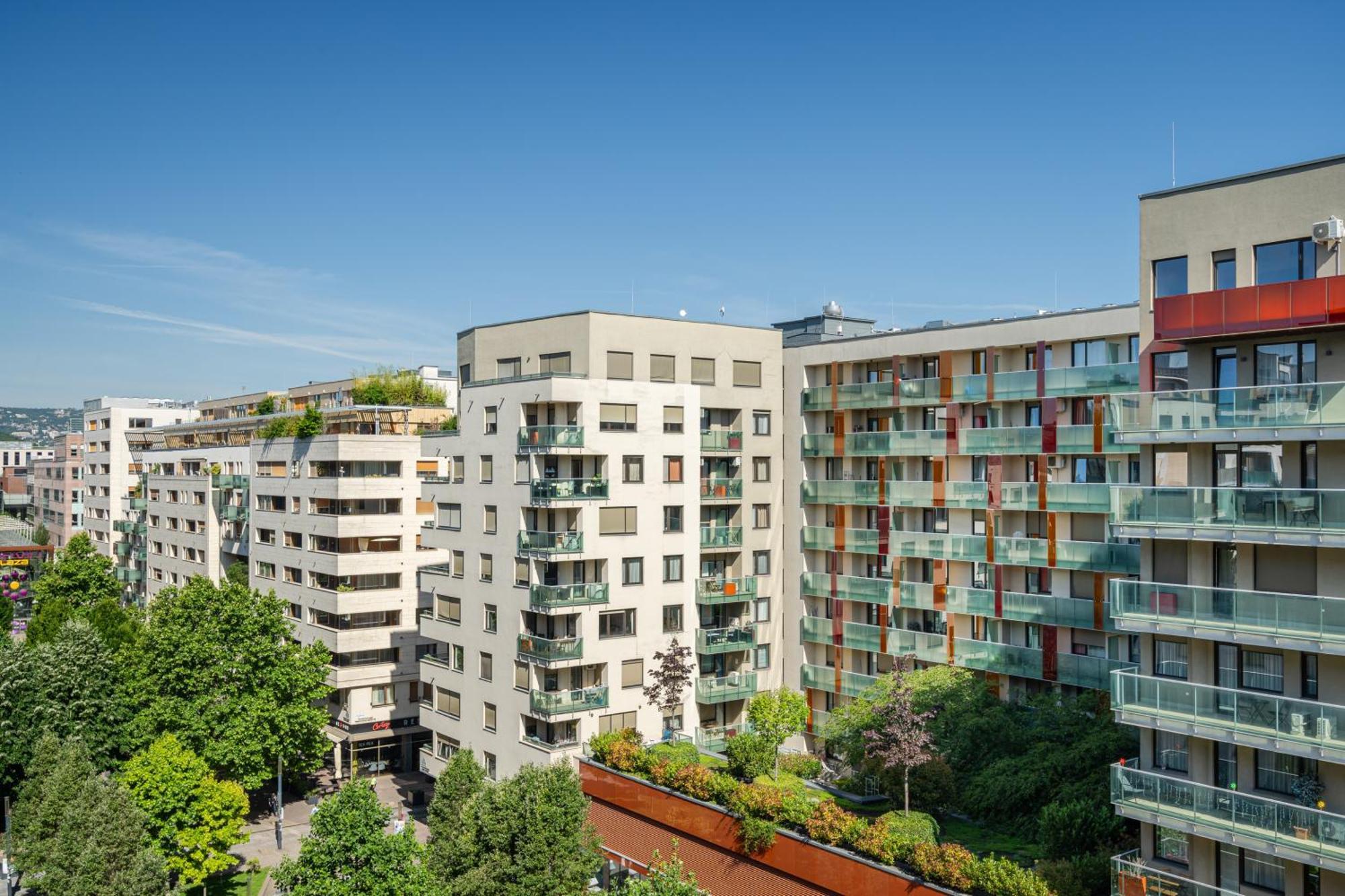 Apartment Corvex With Balcony
